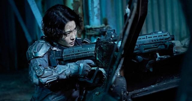 Jihokorejské sci-fi na vašich Netflix obrazovkách. Jung-E se představuje v novém traileru